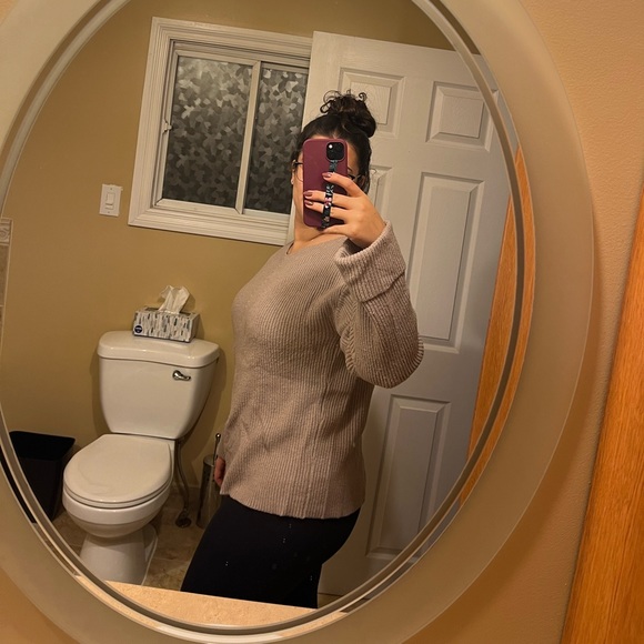 Oak + Fort Over Sized Beige Long Sleeve - Picture 4 of 6